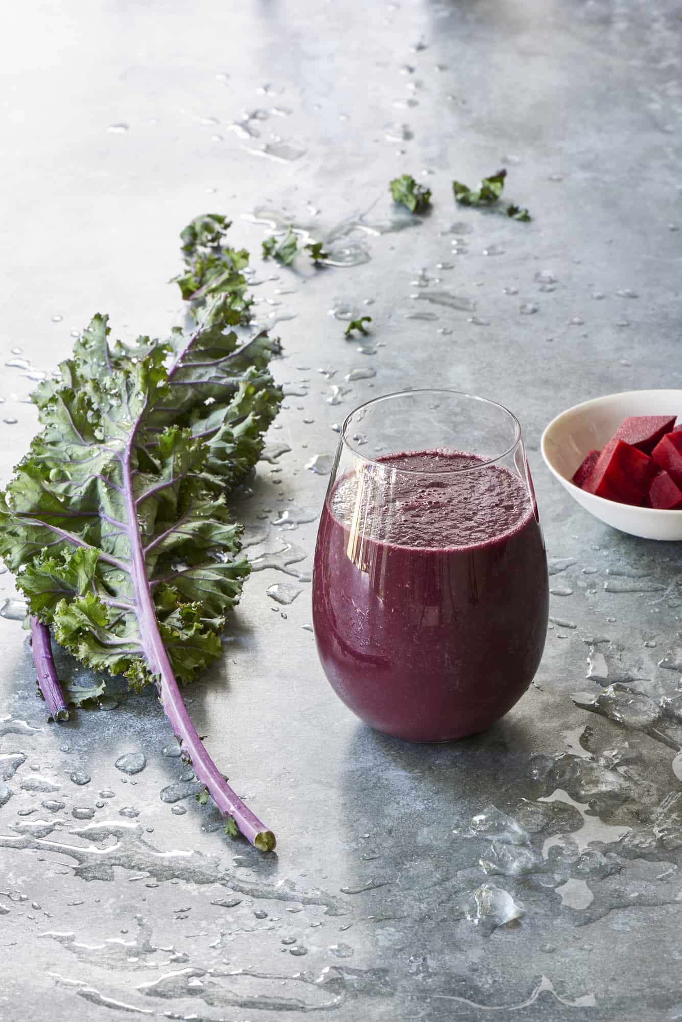 Berry Beet Kale Smoothie - The Blender Girl