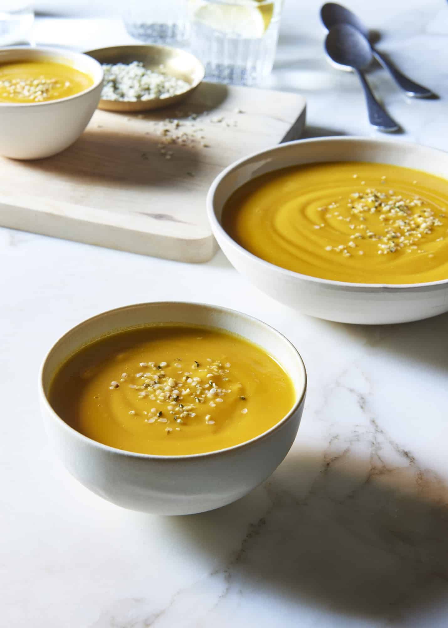 https://www.theblendergirl.com/wp-content/uploads/2018/07/Vegan_Carrot_Ginger_Soup.jpg