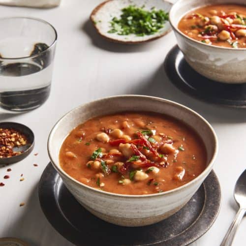 15 Minute Smoky Tomato Chickpea Soup - The Blender Girl